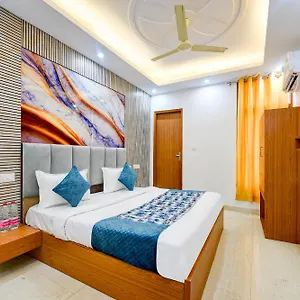 Galaxy Near Delhi Airport 4*, New Delhi India